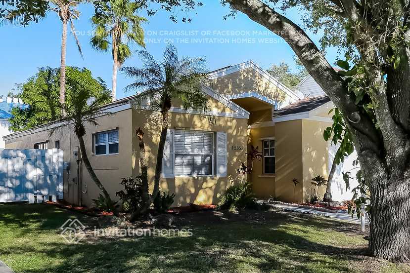 Building Photo - 12853 SW 146th Ln