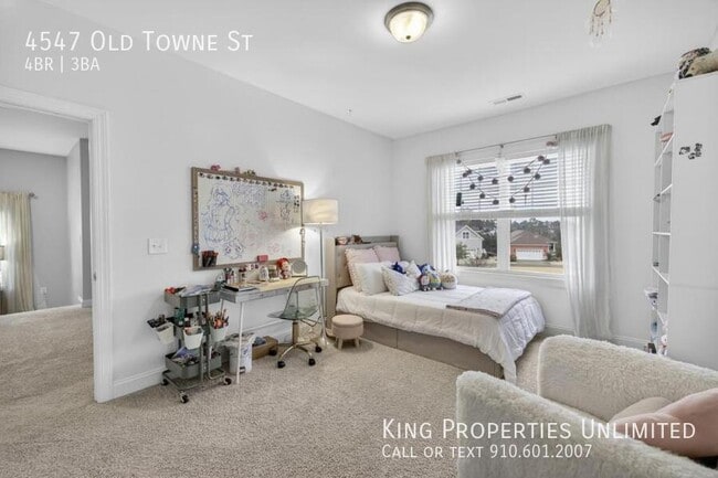 Building Photo - 4547 Old Towne St