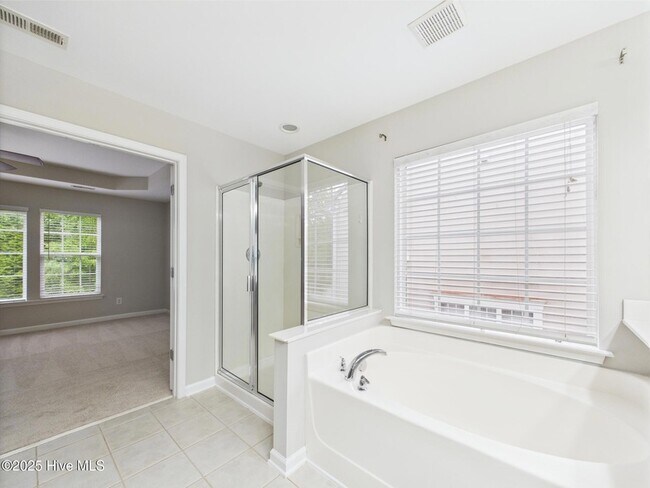 Building Photo - 12589 Honeychurch St