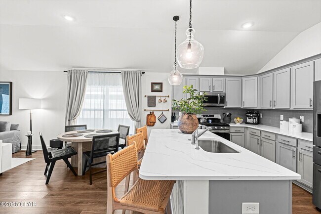 Building Photo - 283 Bayou Bend Ln