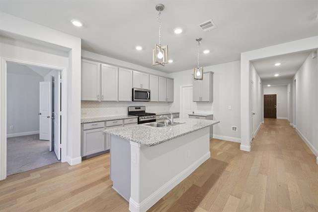 Building Photo - 1224 Johnson Dr