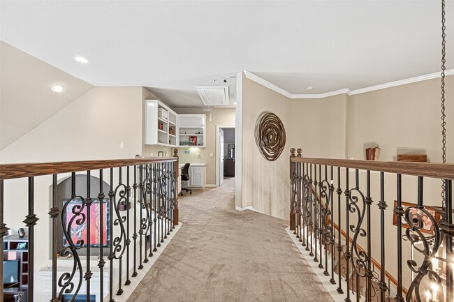 Building Photo - 1206 Coleridge St