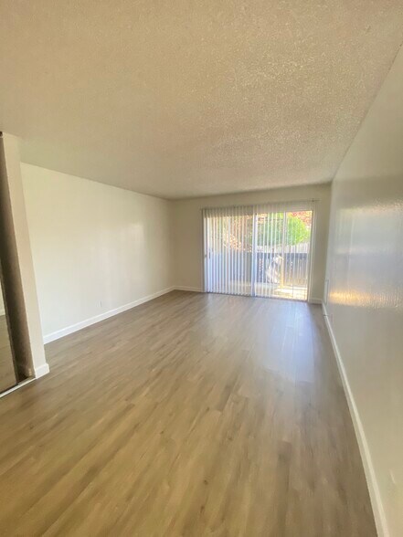 Building Photo - 1457 N Camino Alto