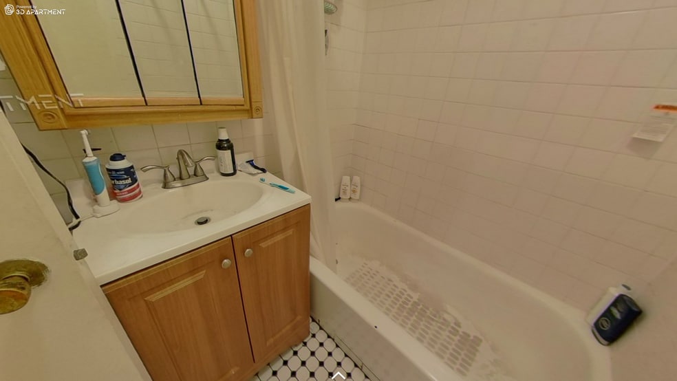 Building Photo - 110 Saint Stephen St