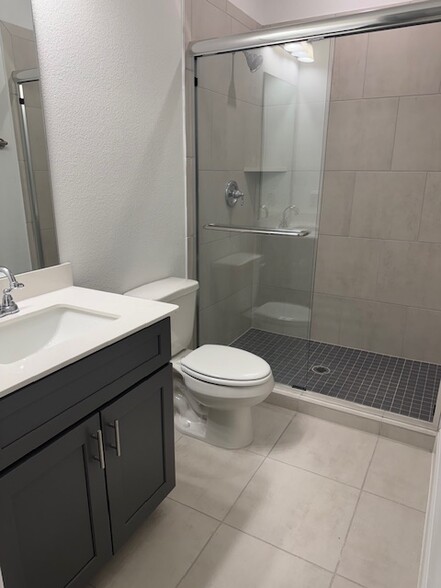 Building Photo - 4152 Kearsage Dr