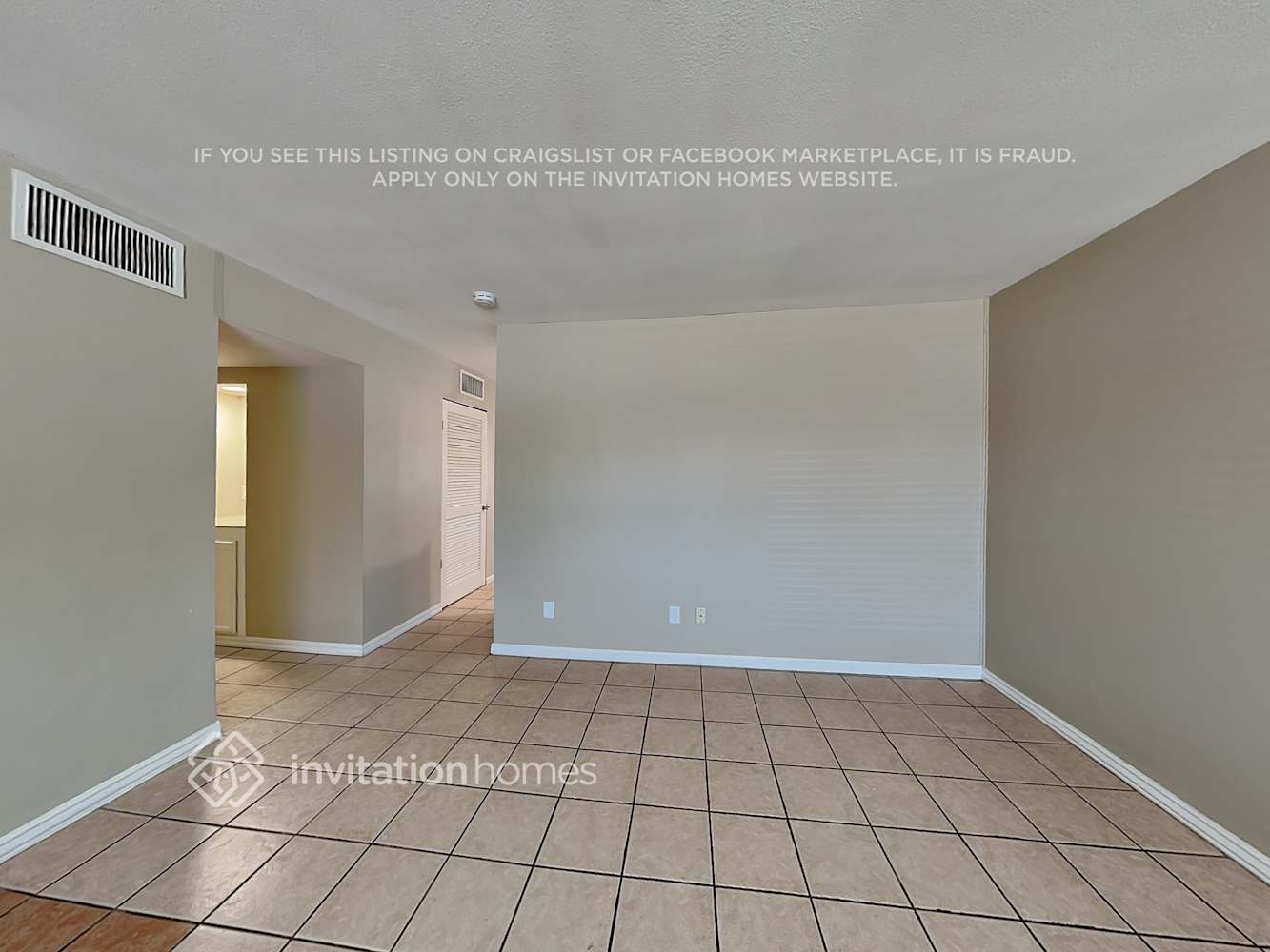 Building Photo - 4122 W Echo Ln