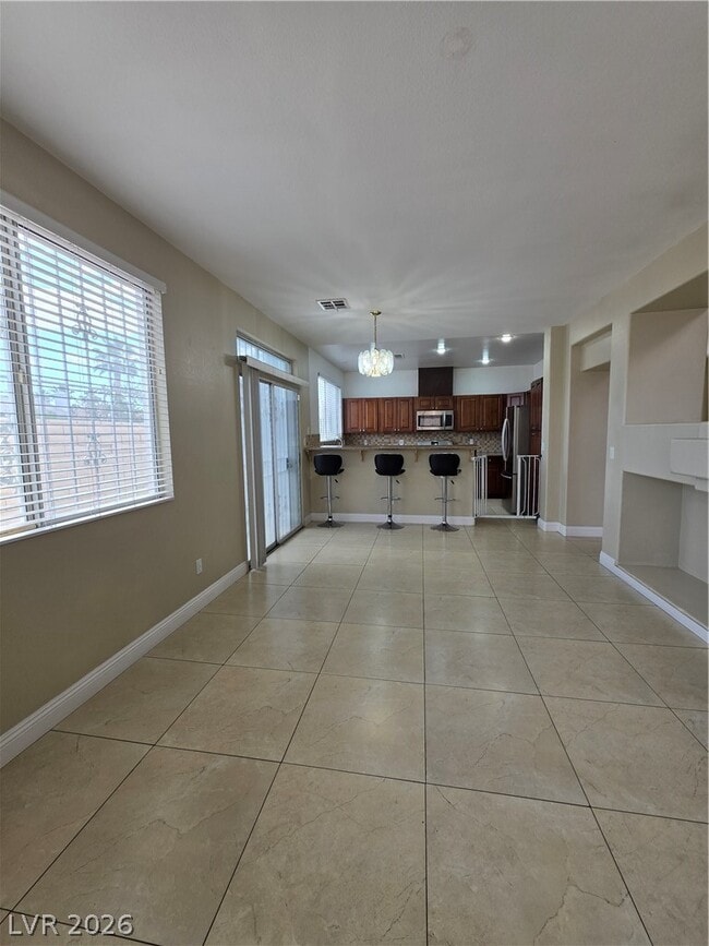 Building Photo - 2524 Silver Shadow Dr