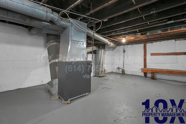 Building Photo - 2545 Sullivant Ave