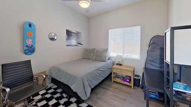 Building Photo - 4929 College Ave