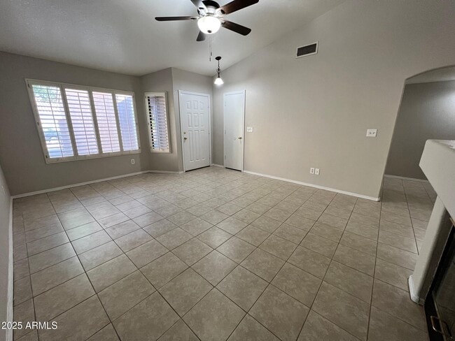 Building Photo - 3510 E Hampton Ave