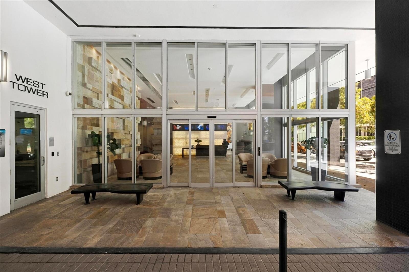 Building Photo - 55 SE 6th St