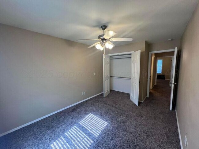 Building Photo - Sale or Lease Home in Tradewinds