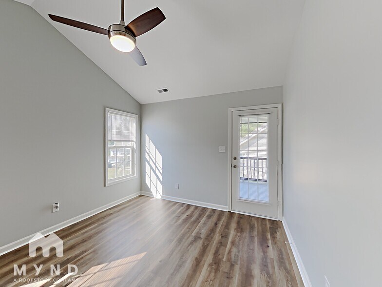 Building Photo - 1012 Tellis Dr