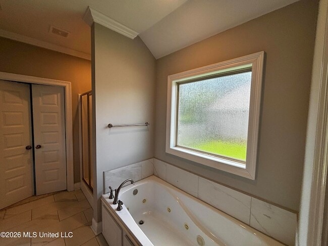 Building Photo - 310 Candlewood Ct