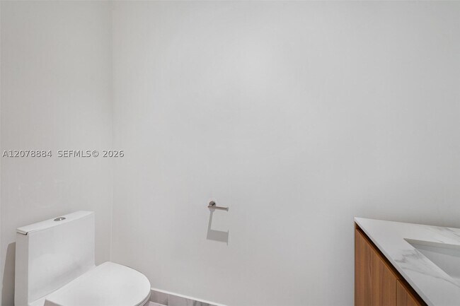 Building Photo - 1400 Biscayne Blvd