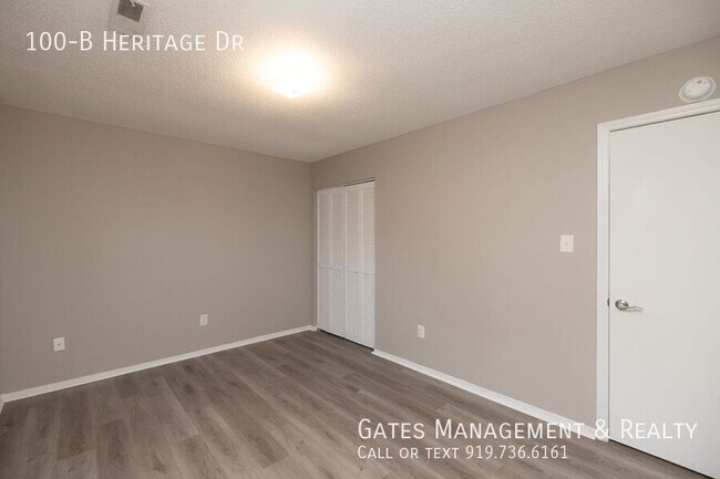 Building Photo - 100-B Heritage Dr-