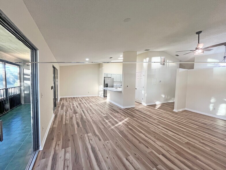 Building Photo - 26 Aledo Ct