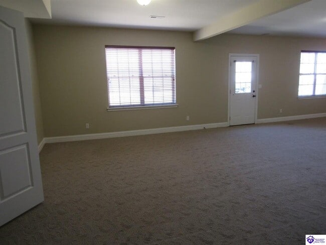 Building Photo - 213 Sonoma Valley