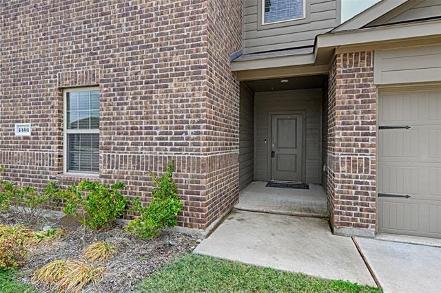 Building Photo - 1401 Old Trl Rd