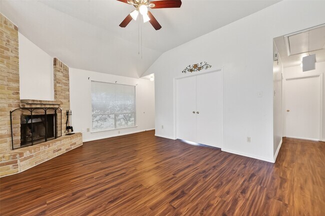 Primary Photo - 9131 Goodmeadow Dr