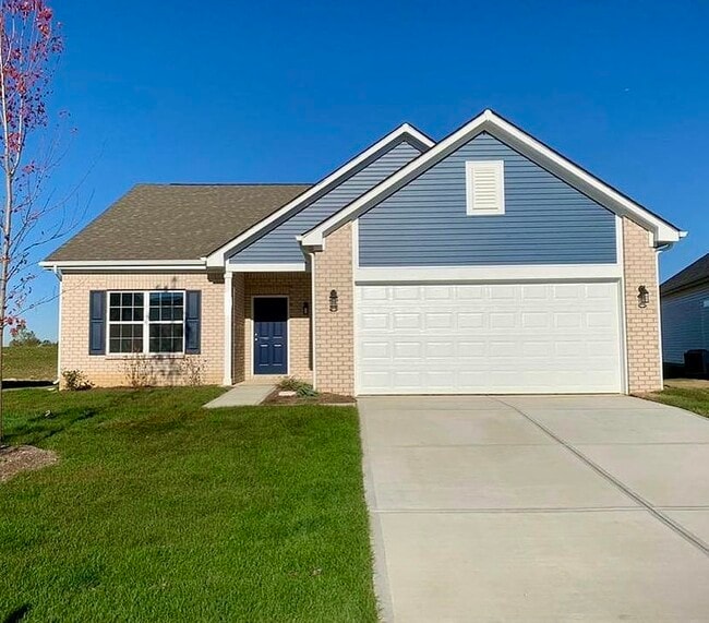 Primary Photo - 2018 Maplewood Ln
