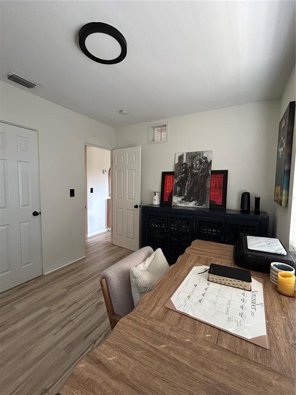 Building Photo - 4619 19th Ave S