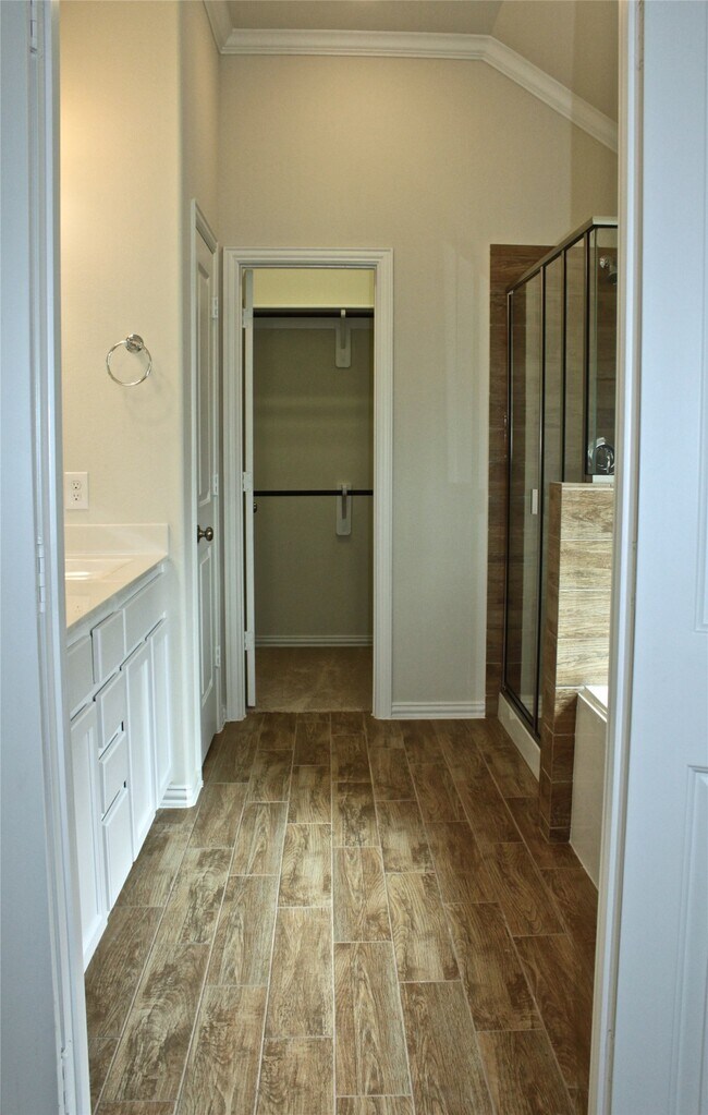 Building Photo - 4408 Mimic Dr