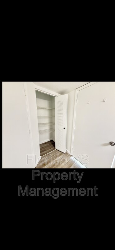 Building Photo - 2208 Antigua Pl