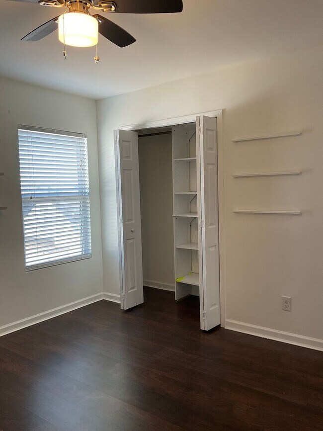 Building Photo - Beautiful Home in Gastonia Ready just for you!