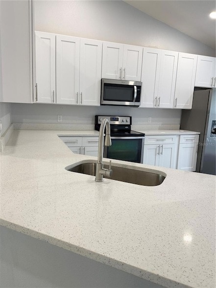 Building Photo - 100 Little Fox Ave