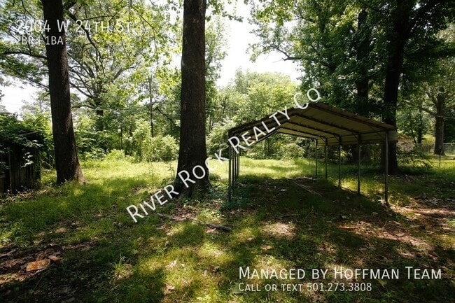 Building Photo - 2004 W 24th Ave