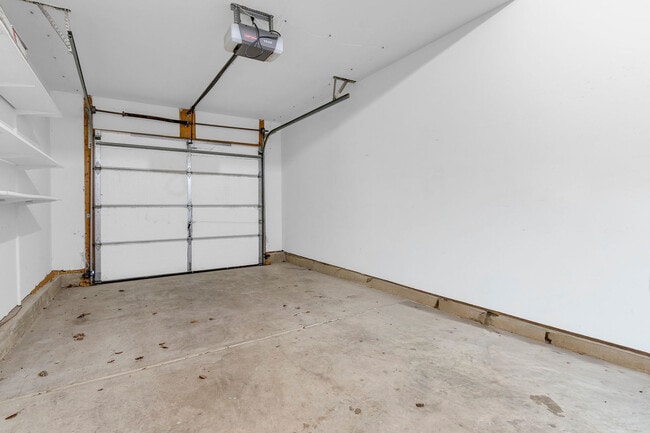 Building Photo - 14857 W Victoria Crossing