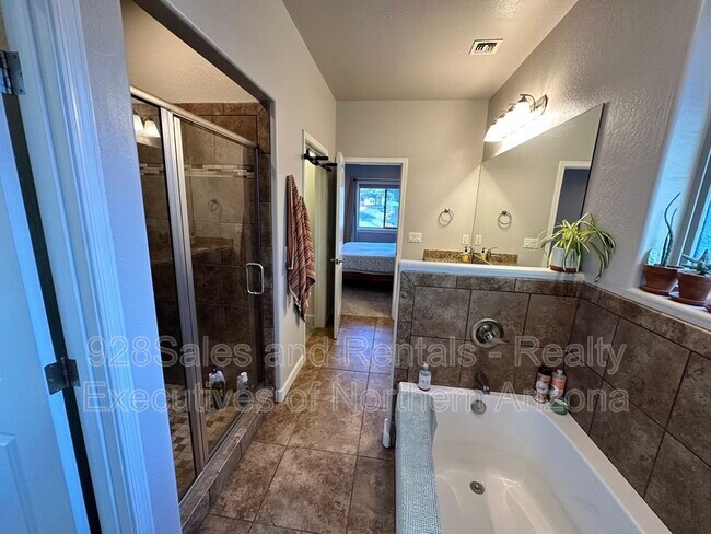 Building Photo - 2342 W Mission Timber Cir