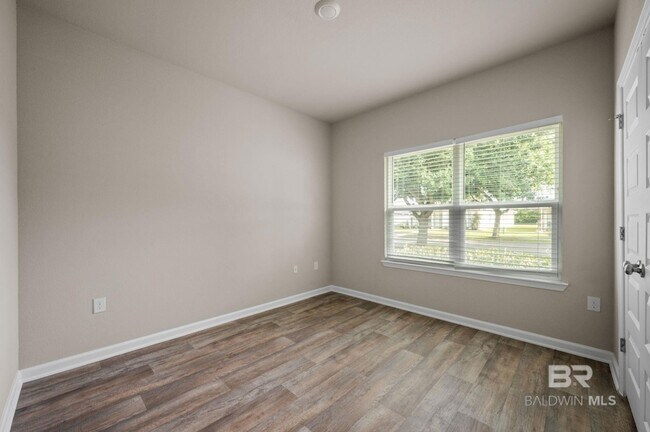 Building Photo - 24154 Veranda Cir