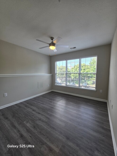 Building Photo - 13309 Glen Echo Cir