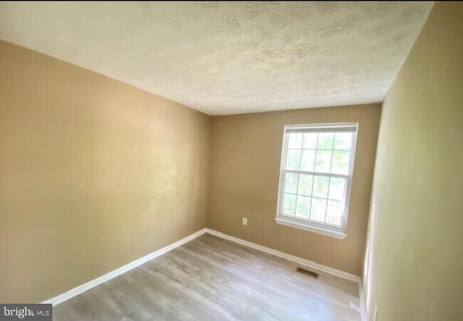 Building Photo - 14103 Armilla Ct