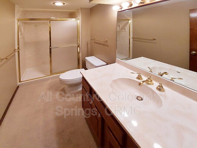 Building Photo - 134 Miramar Dr