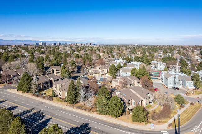 Aerial Photo - Peakview Pointe