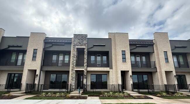 Building Photo - 1205 Doris May Dr