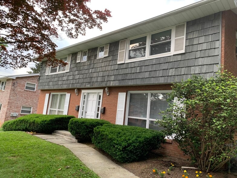 Primary Photo - 2607 Smith Dr