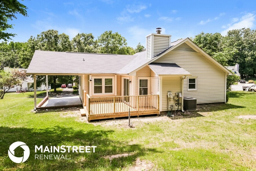 Building Photo - 16 Loney Cir