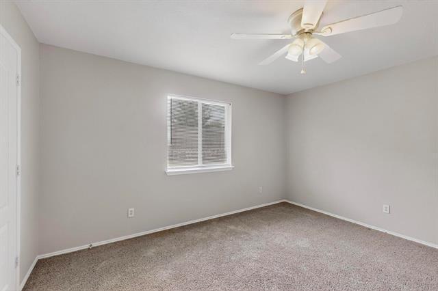 Building Photo - 1115 Buckingham Dr