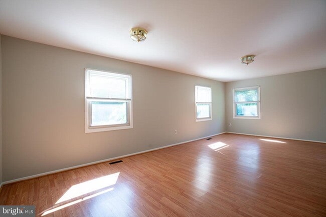 Building Photo - 3113 Shield Ln