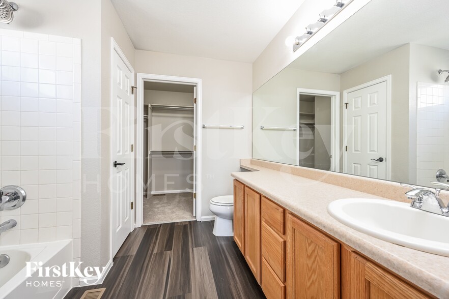 Building Photo - 5415 Ben Park Cir