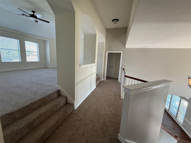 Building Photo - 2906 Castlerock Ct
