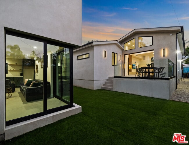 Building Photo - 8982 Norma Pl