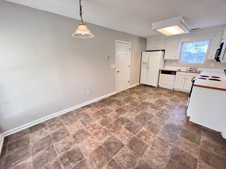 Building Photo - 1524 Mill Creek Rd