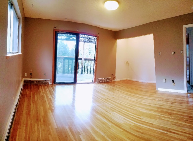 Building Photo - 30790 Stagecoach Blvd