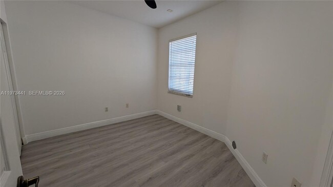 Building Photo - 14114 SW 51st Ln