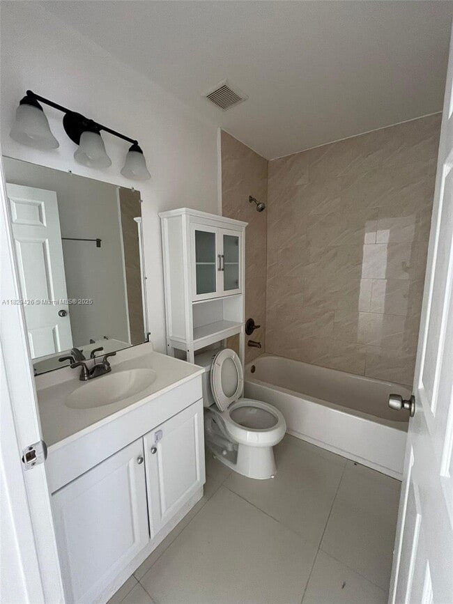 Building Photo - 25807 SW 137 Path